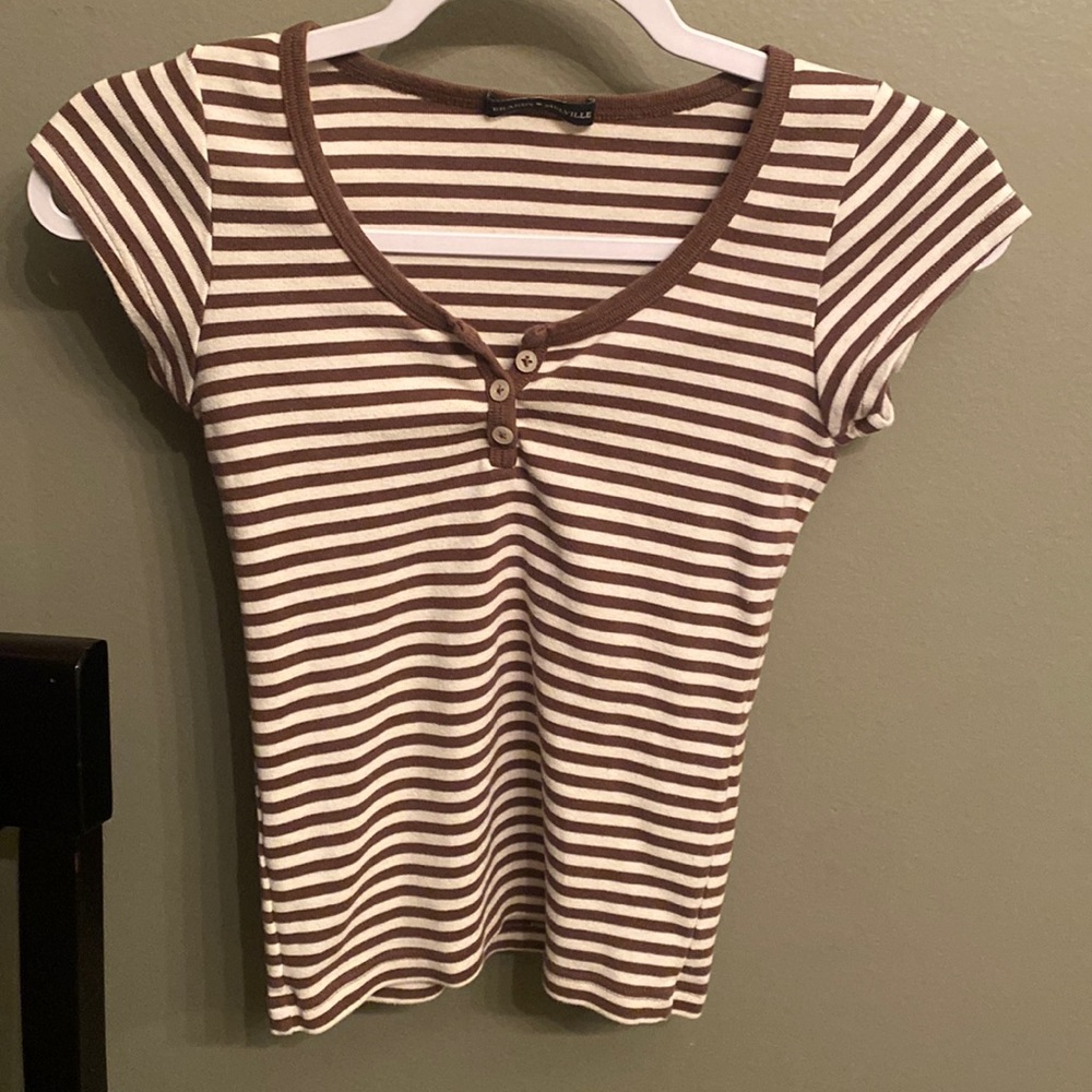 brandy melville t shirt